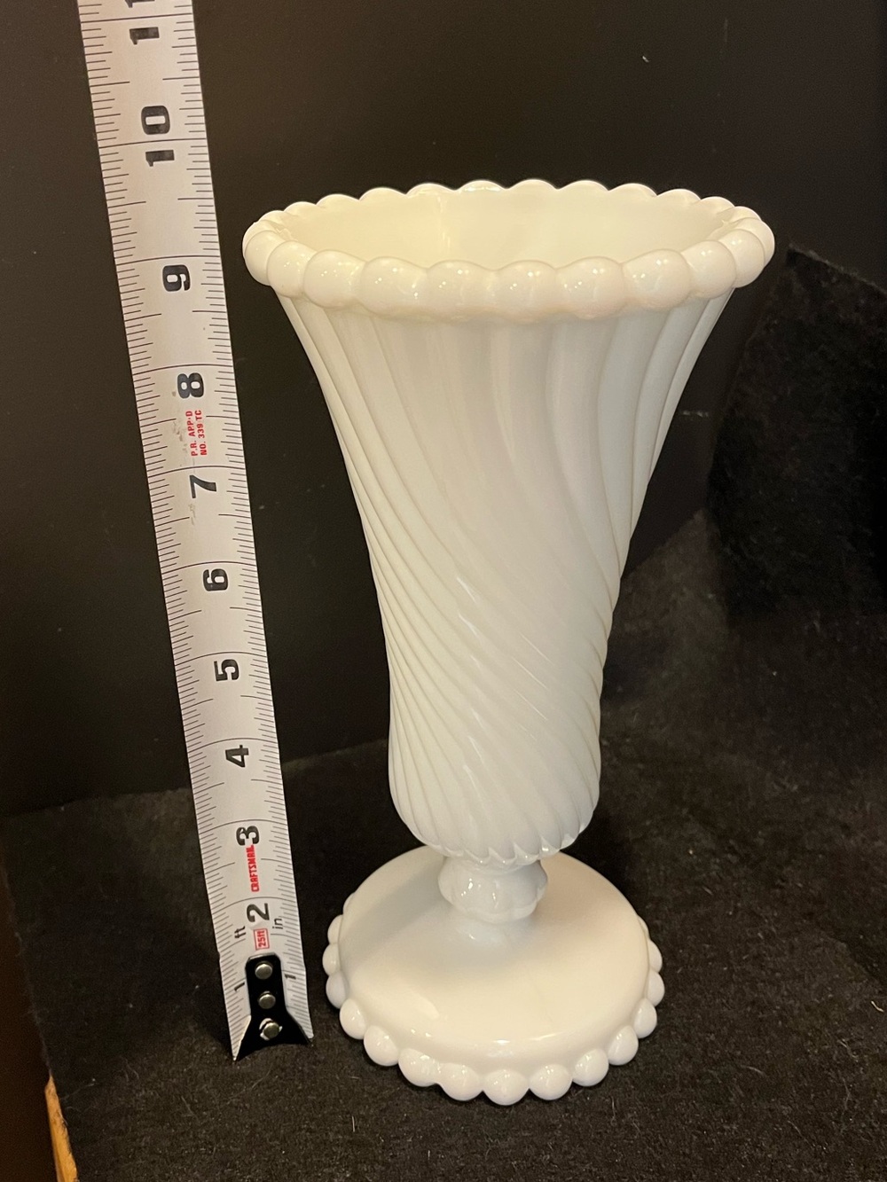 Vintage WESTMORELAND Vase Swirl and Ball Pattern Flared Milk Glass Pedestal Vase - Picture 10 of 13